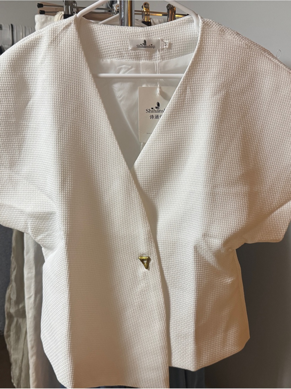 Modern Silhouette Short Sleeve White Textured Blazer